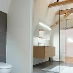 Mintgraz - 2 Bedroom Penthouse Apartament