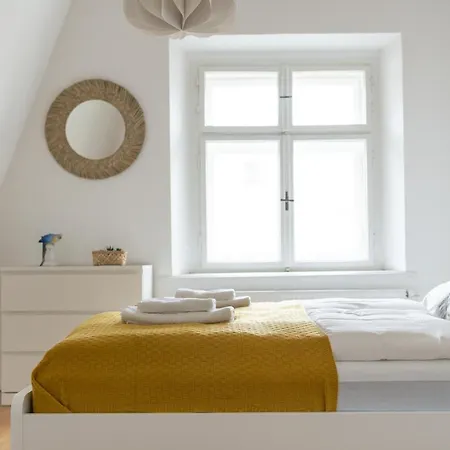 Beautiful Penthouse - Center